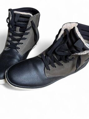 Steve Madden Black and Gray High-Top Boots 10M
